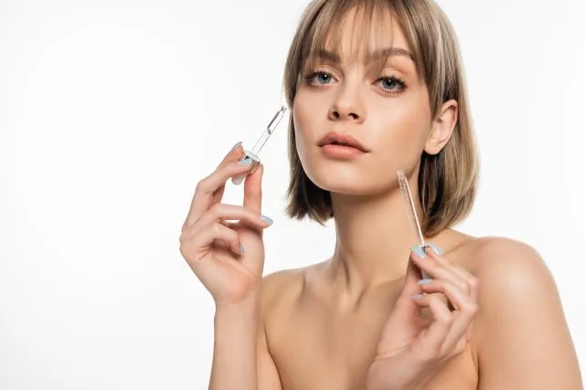 Jak dobrać serum do cery suchej, mieszanej, tłustej lub wrażliwej?